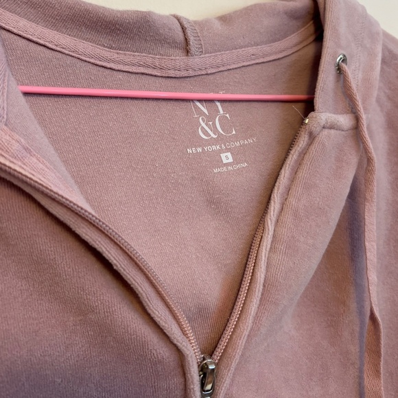 NY & Co Velour Lounge Matching Track Suit Full Zip Hoodie Wide Leg Pale Pink S - Picture 3 of 5